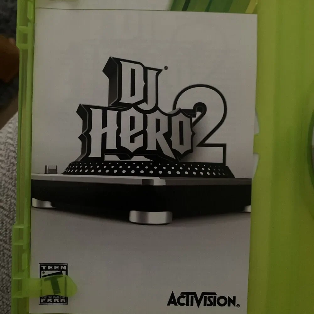 DJ Hero 2 (Microsoft Xbox 360, 2010) With Manual
